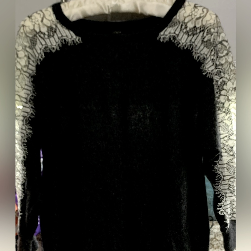 Ladies lightweight gray sweater